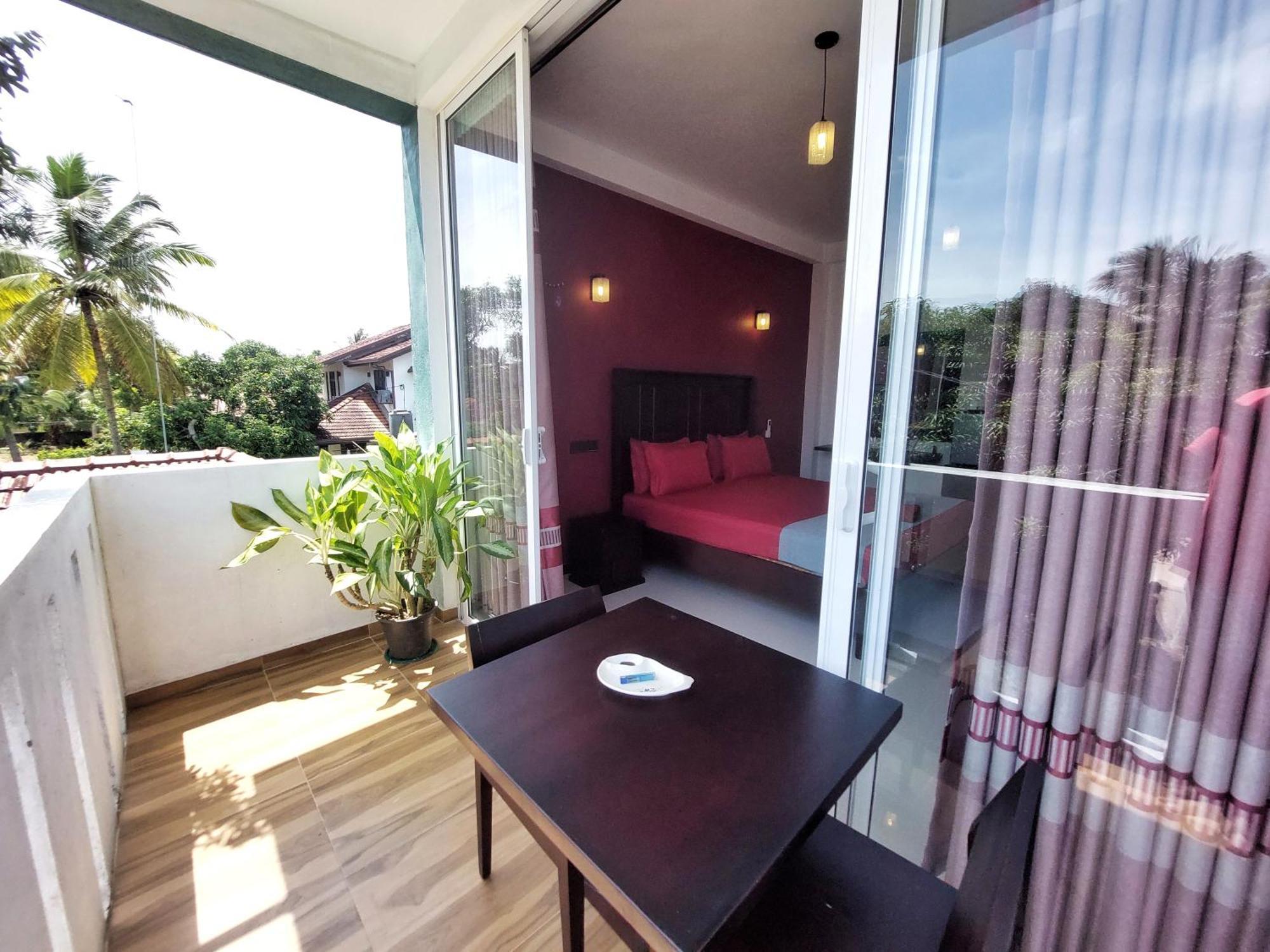 Chen Villa - Near Airport 尼甘布 外观 照片