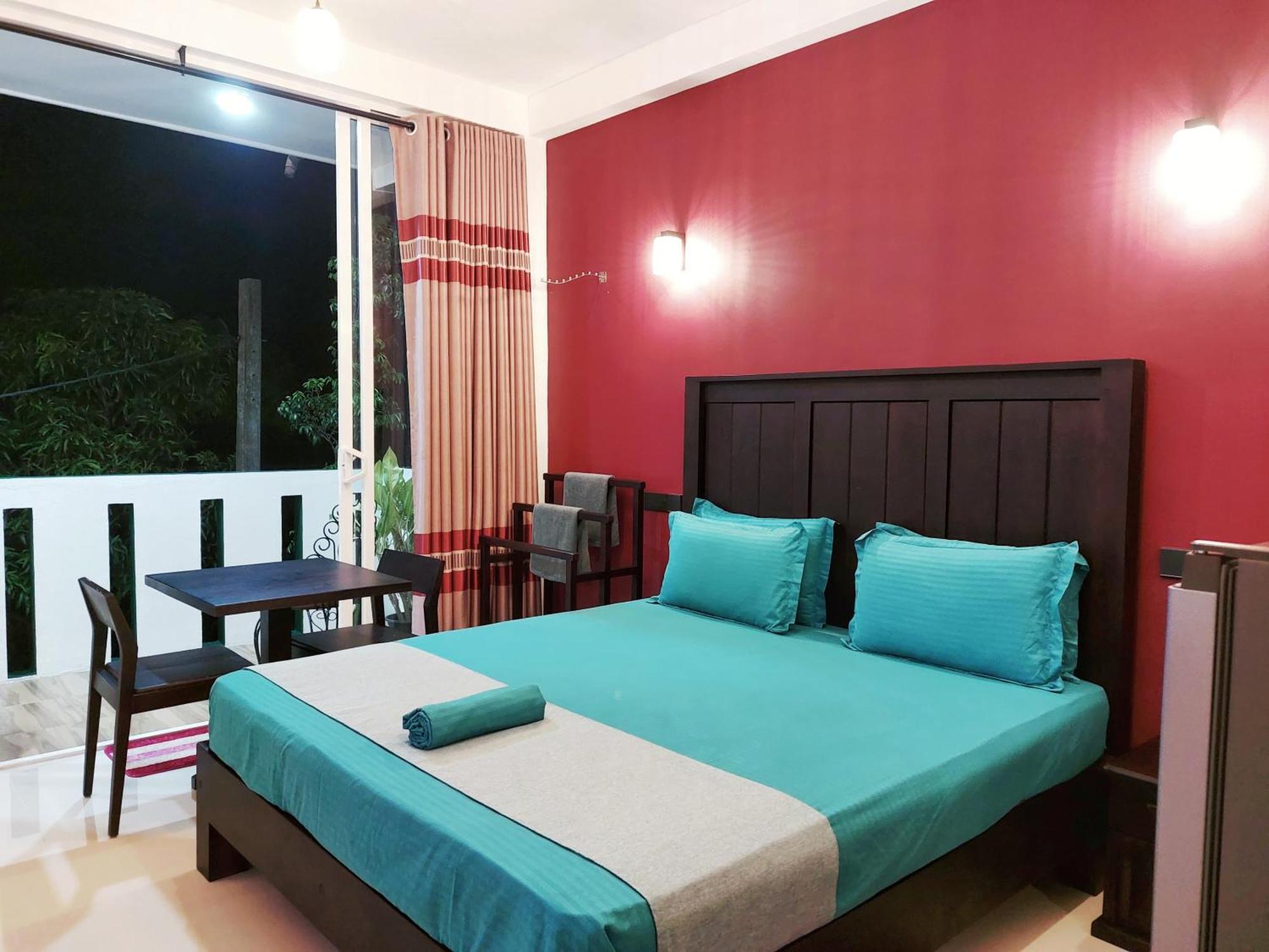 Chen Villa - Near Airport 尼甘布 外观 照片
